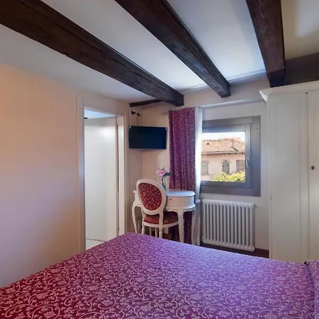 Venice Resorts GuestHouse vicino Piazzale Roma e Stazione-3